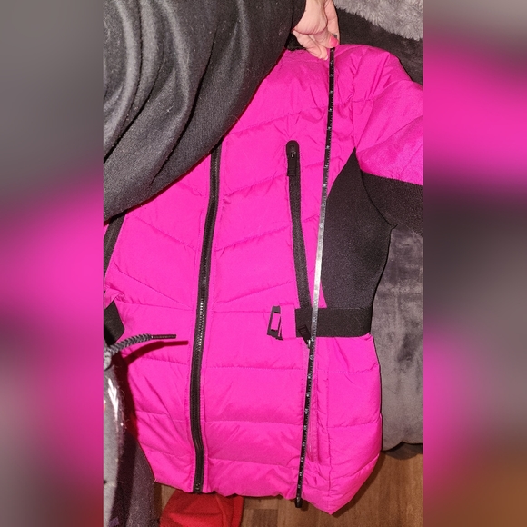 Michael Kors belted winter coat with hood - Picture 10 of 11